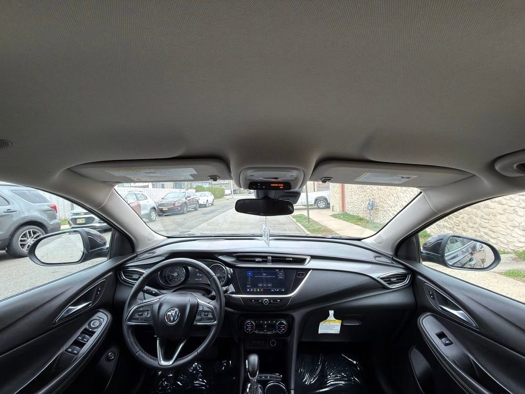 Used 2023 Buick Encore GX Select w/ Sport Touring Package AWD/4WD image 32