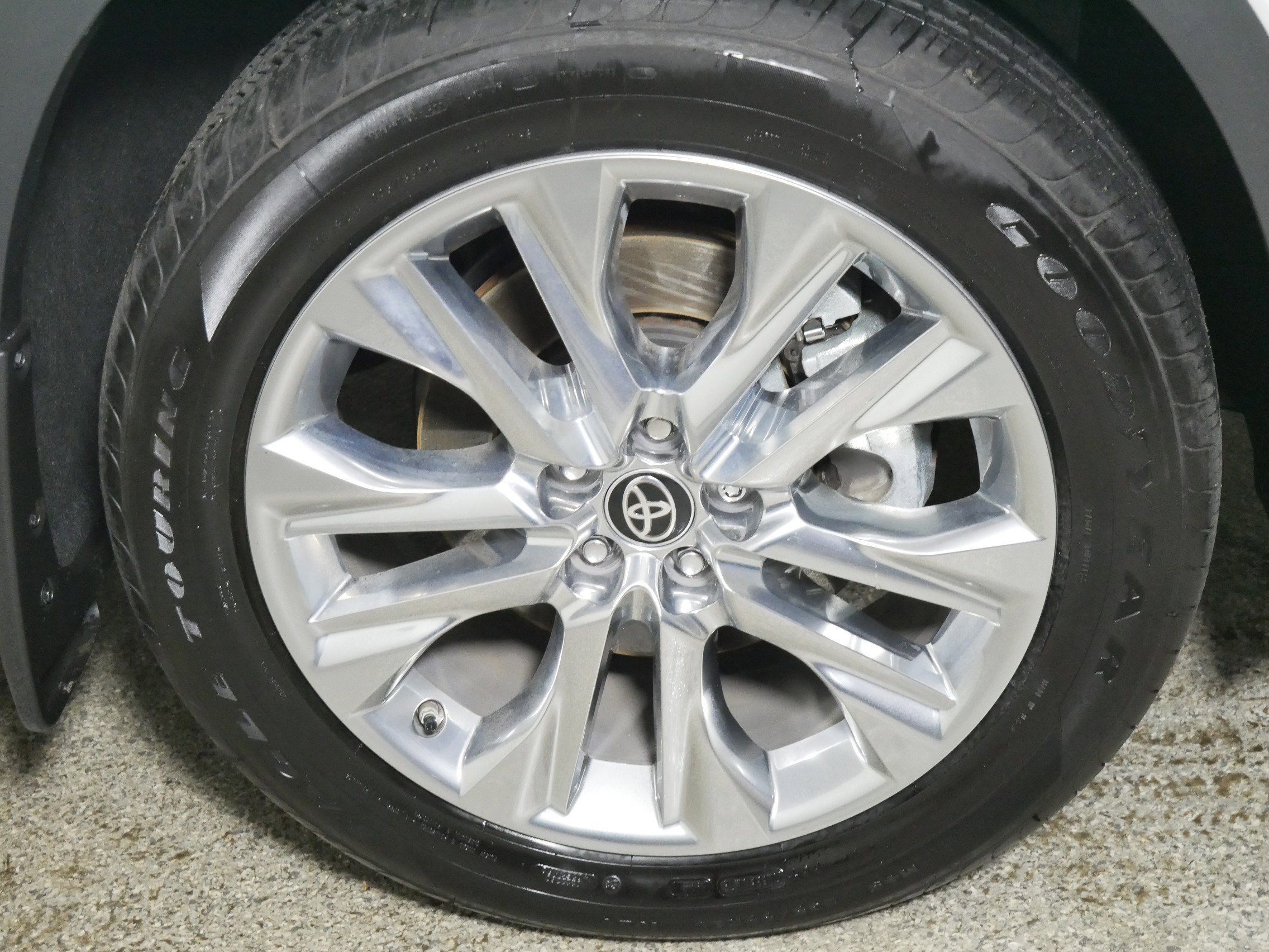 Used 2025 Toyota Highlander Limited image 15