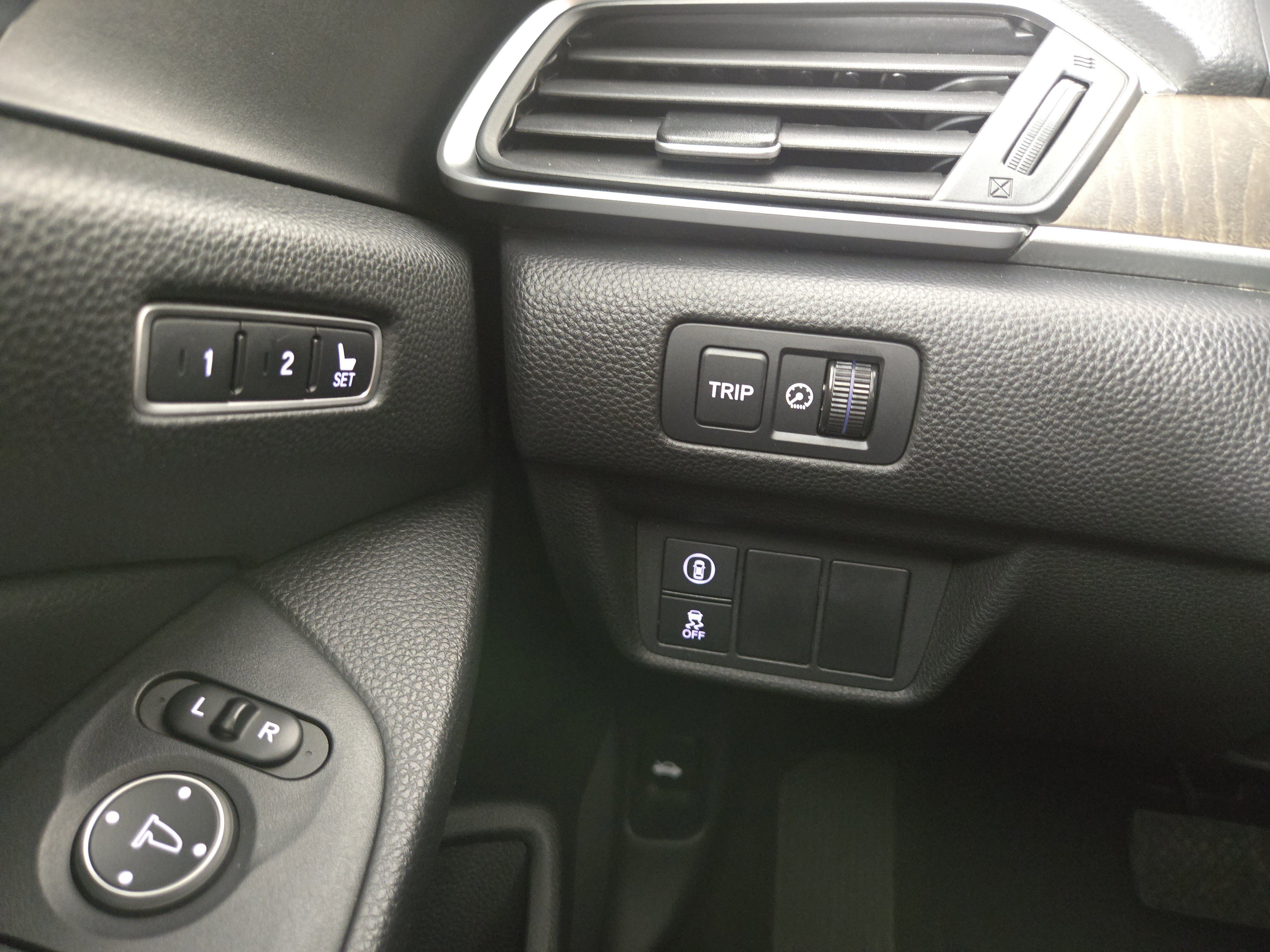 Used 2018 Honda Accord EX-L image 30