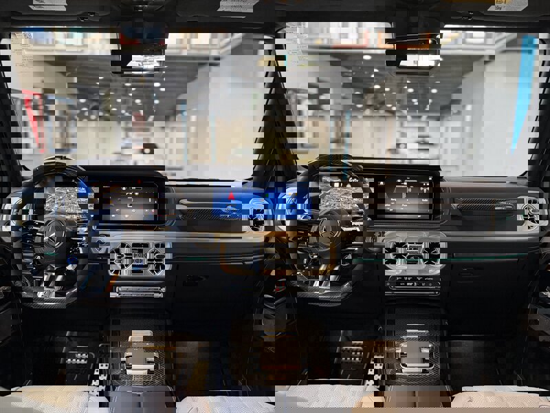 Used 2025 Mercedes-Benz G 63 AMG 4MATIC image 10