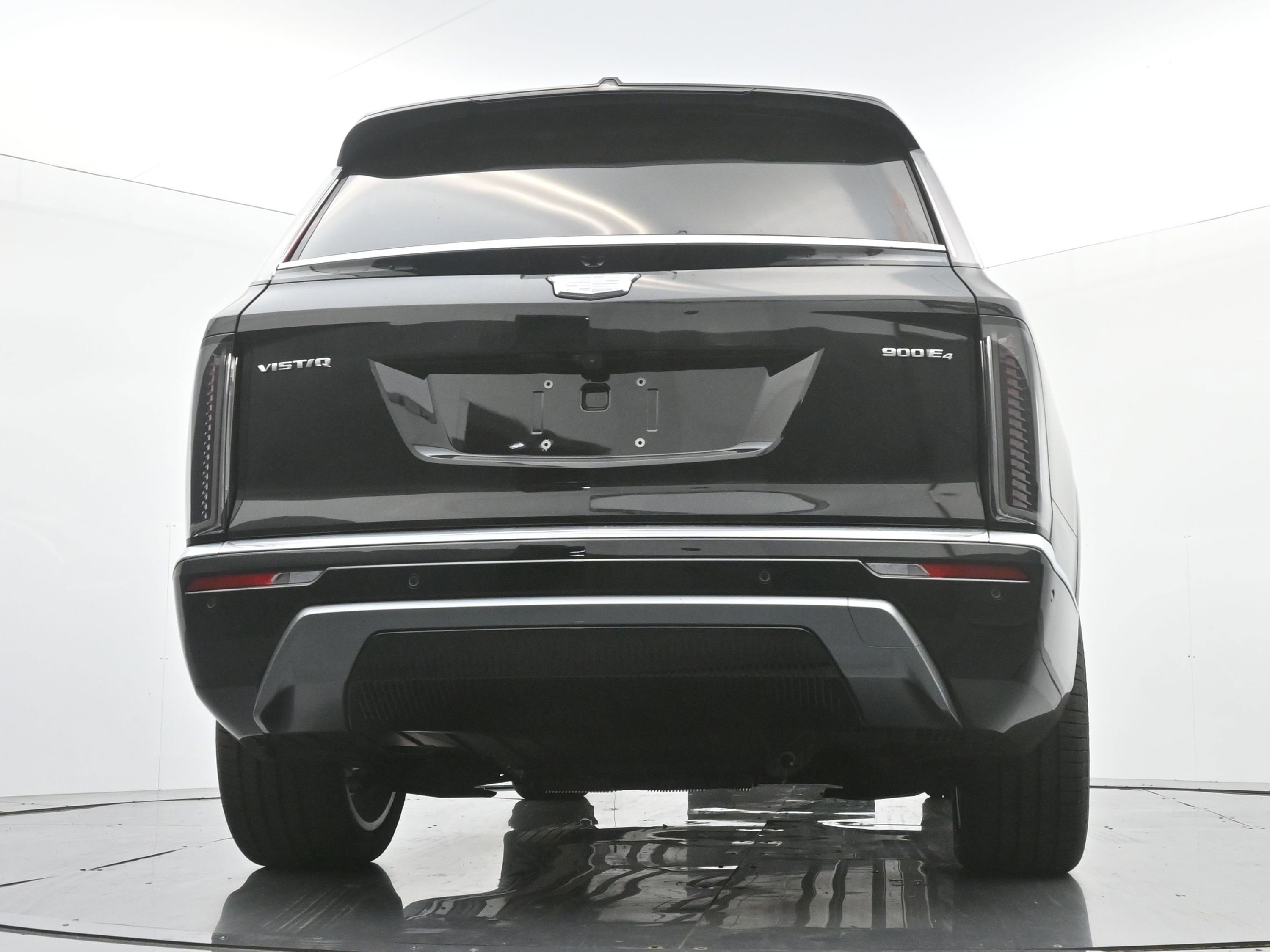 New 2026 Cadillac Vistiq Luxury w/ LPO, Floor Liner Package image 18