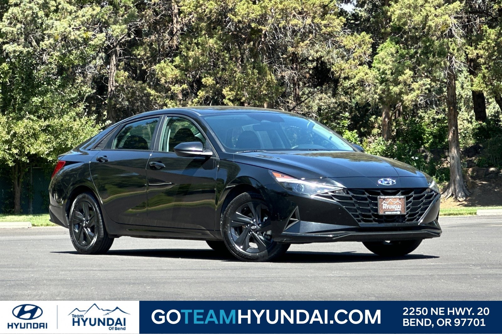 Used 2023 Hyundai Elantra Blue