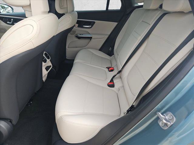 New 2027 Mercedes-Benz GLC 300 image 14