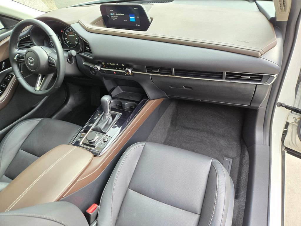 Certified 2025 MAZDA CX-30 AWD 2.5 S w/ Premium Package image 21