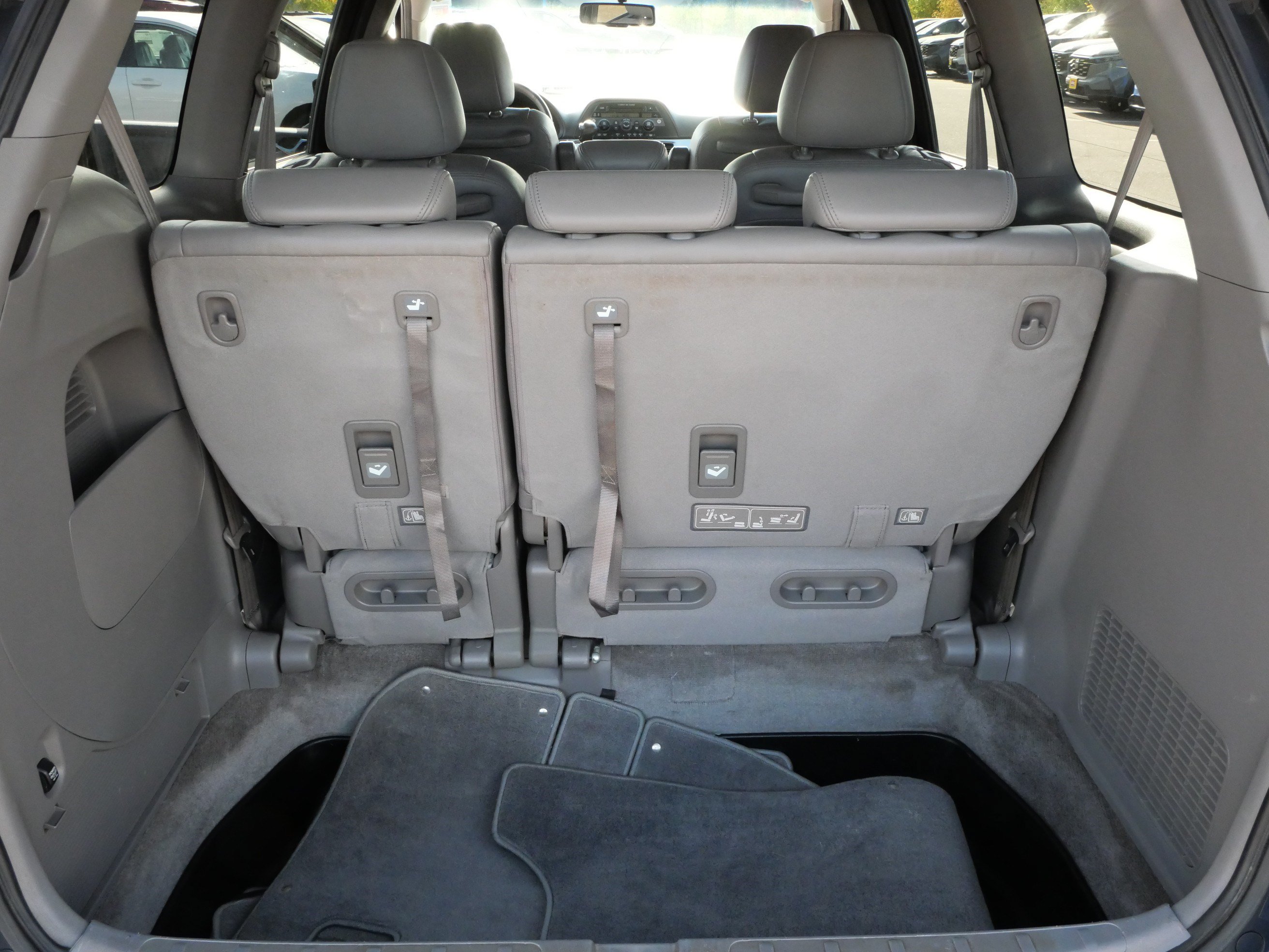 Used 2010 Honda Odyssey EX-L image 18