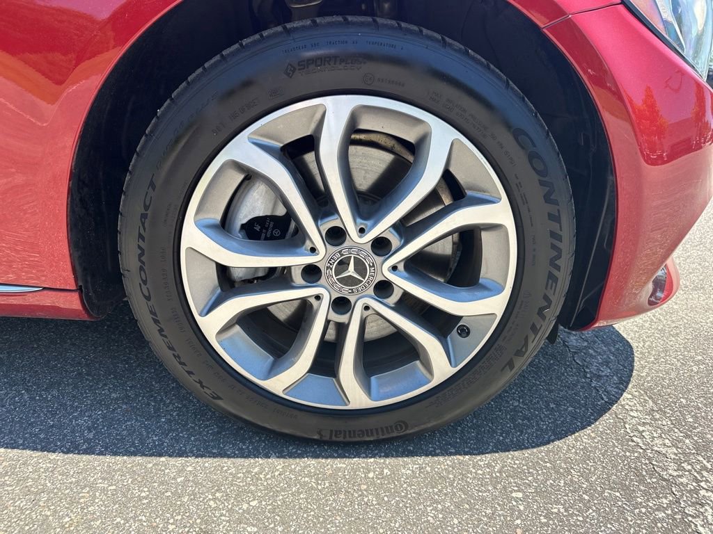 Used 2017 Mercedes-Benz C 300 4MATIC Sedan image 11