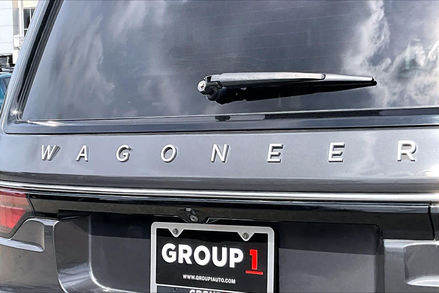 Used 2022 Jeep Wagoneer Series III w/ Convenience Group I AWD/4WD image 28