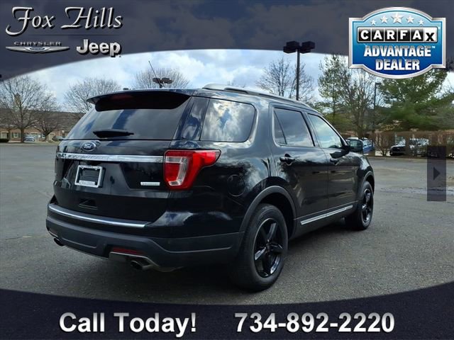 Used 2018 Ford Explorer XLT w/ Equipment Group 202A image 9