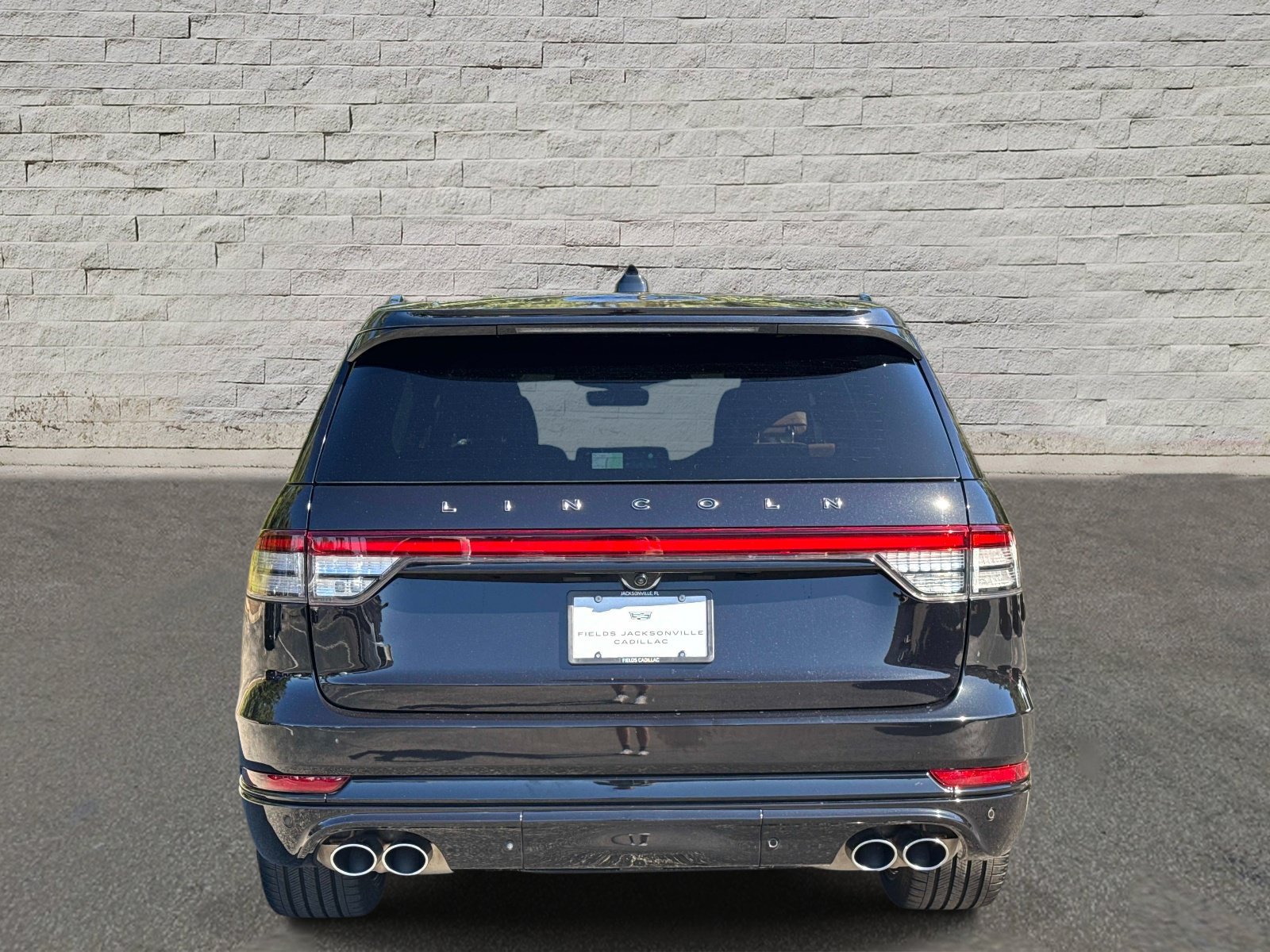 Used 2025 Lincoln Aviator Black Label w/ Jet Appearance Package AWD/4WD image 4
