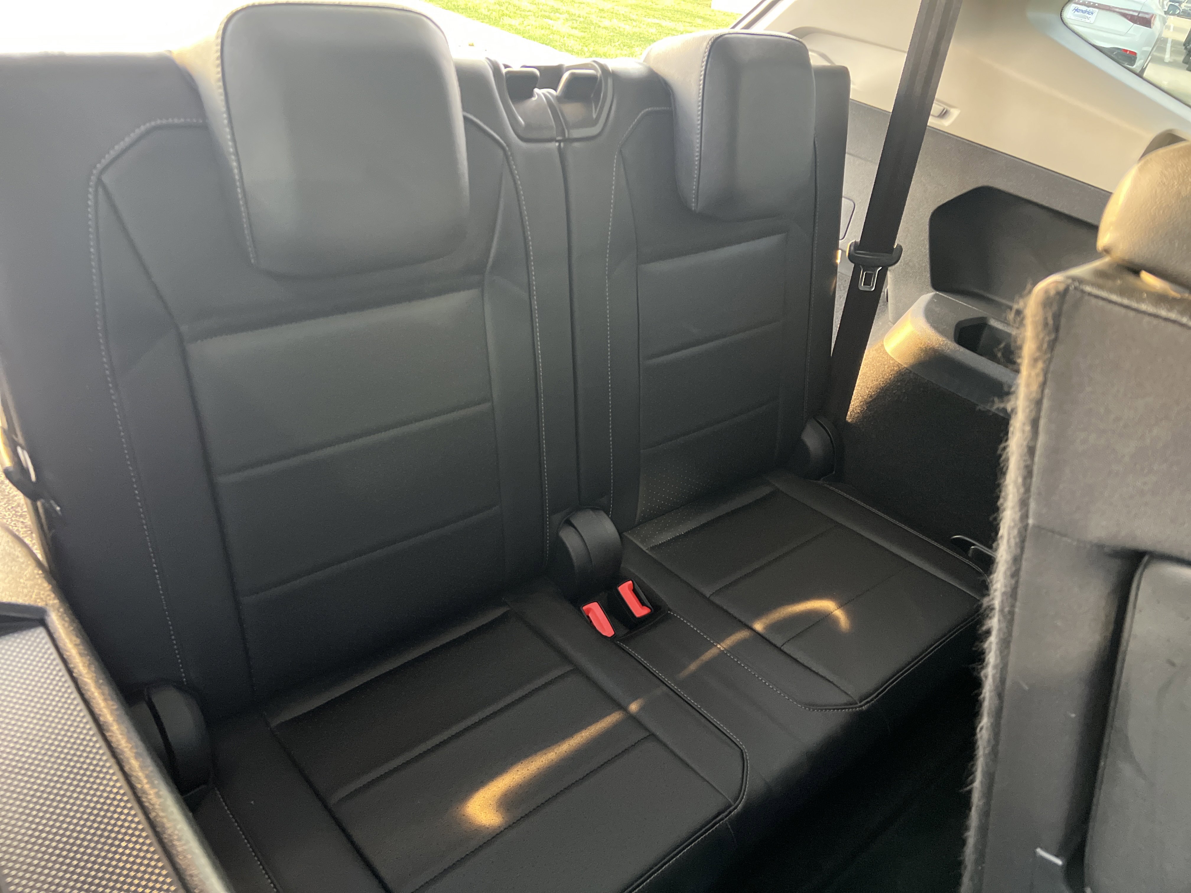 Used 2019 Volkswagen Tiguan SEL image 31