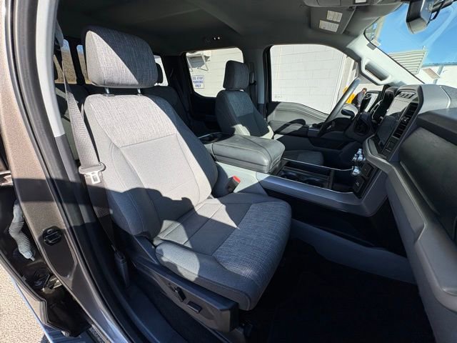 Used 2022 Ford F150 XLT w/ Equipment Group 302A High image 31