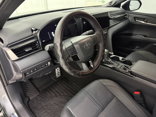 Used 2026 Toyota Camry XSE w/ Premium Package FWD image 8