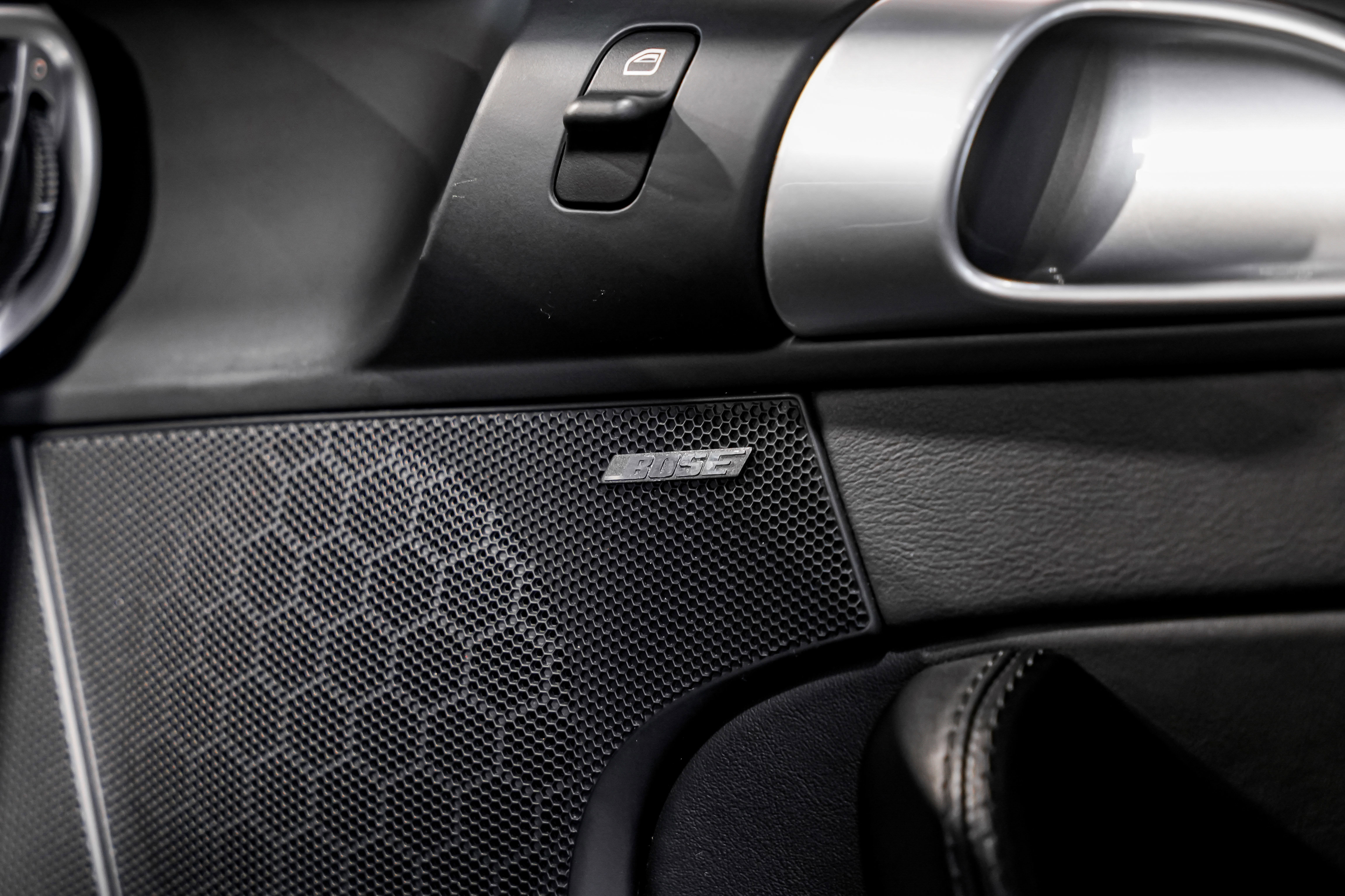 Used 2006 Porsche 911 Carrera S image 17