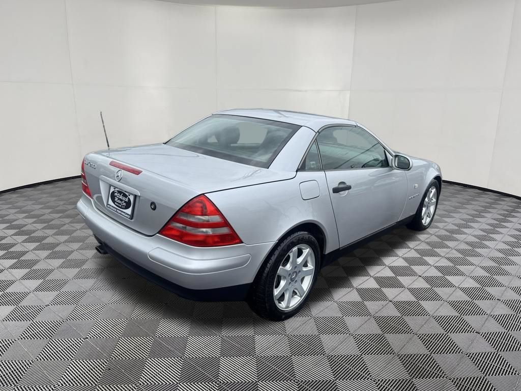 Used 1998 Mercedes-Benz SLK 230 image 5