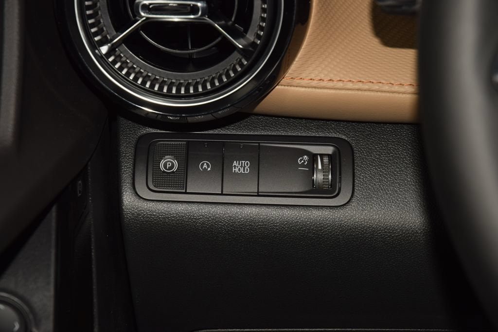 New 2027 Chevrolet Equinox ACTIV w/ Safety and Technology Package FWD image 37