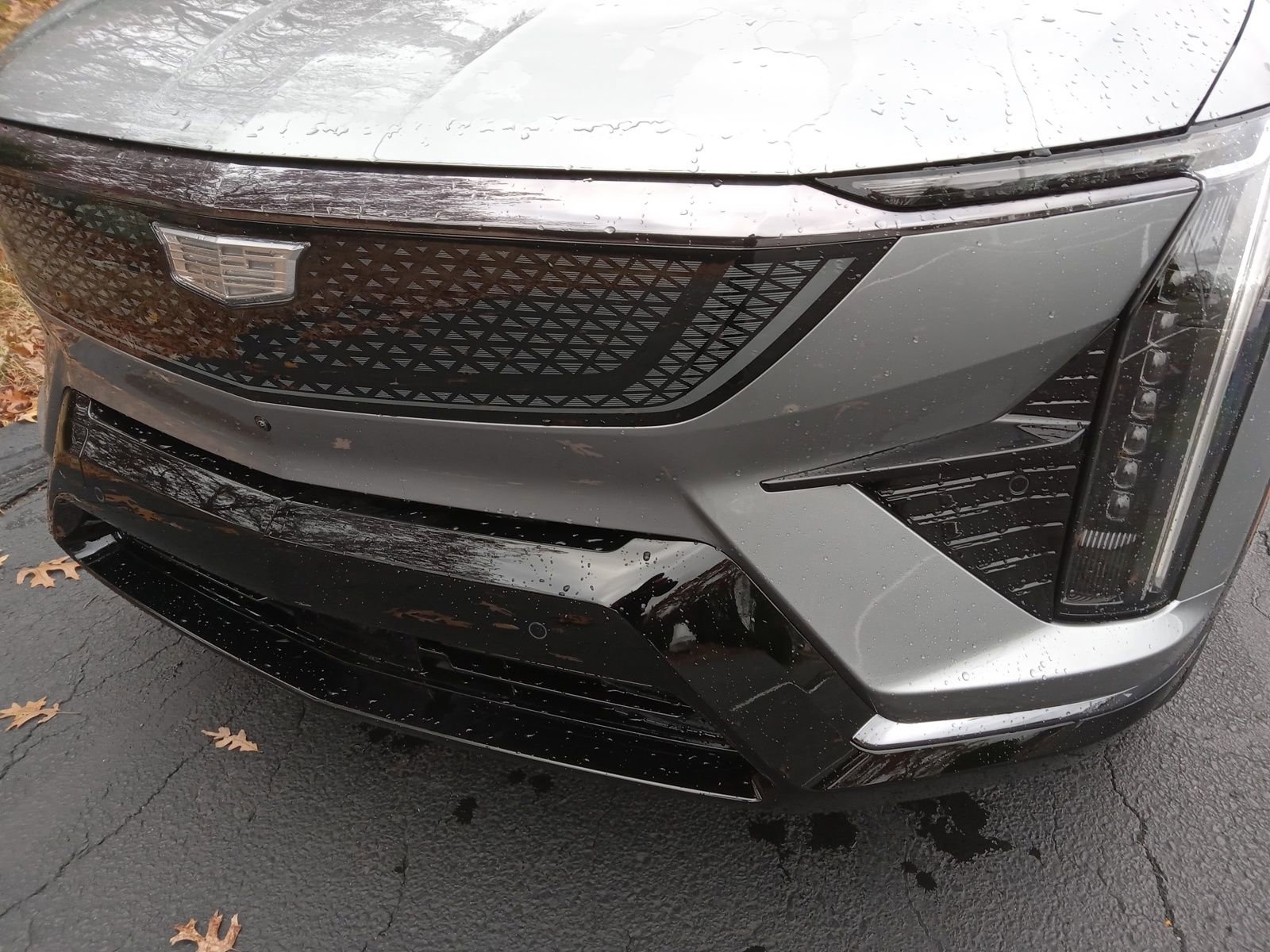 New 2026 Cadillac Optiq Sport 1 image 8