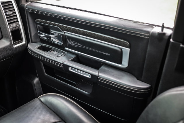 Used 2017 RAM 2500 Limited AWD/4WD image 57