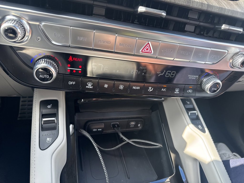 Used 2024 Kia Telluride SX image 19