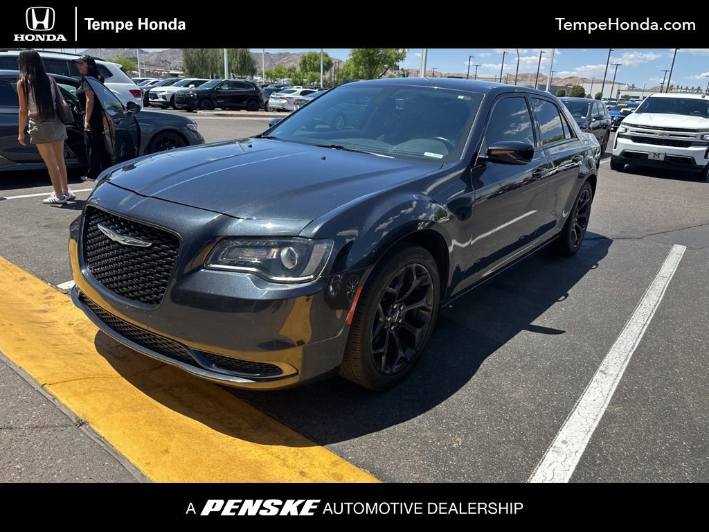 Used 2019 Chrysler 300 Touring w/ Sport Appearance Package RWD image 1