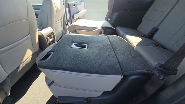 New 2026 GMC Acadia Elevation w/ Black Edition FWD image 28