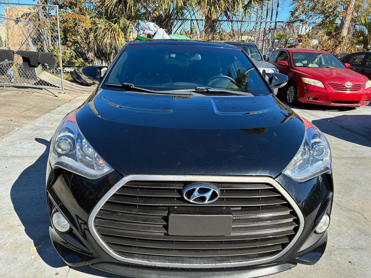 Used 2017 Hyundai Veloster Turbo w/ Tech Package 02