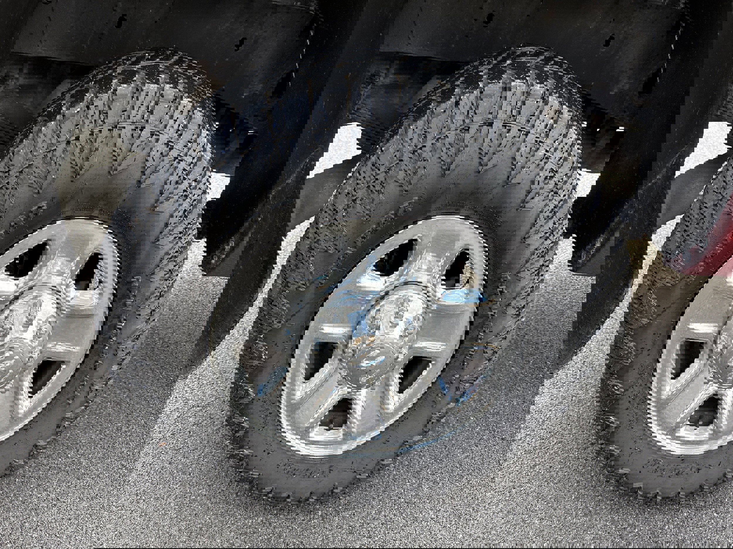 Used 2014 RAM 3500 Tradesman w/ Chrome Appearance Group image 17