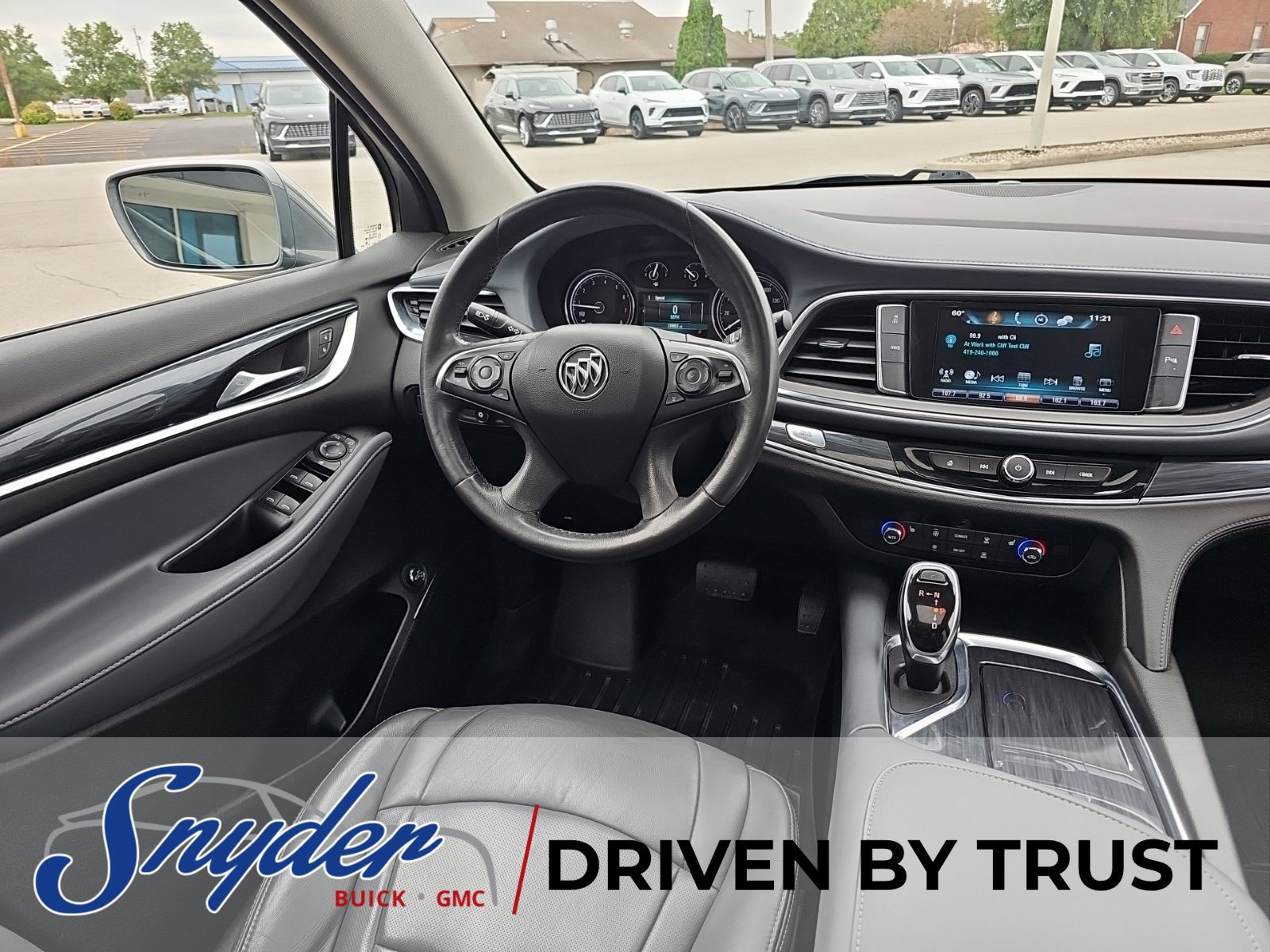 Used 2019 Buick Enclave Essence AWD/4WD image 10