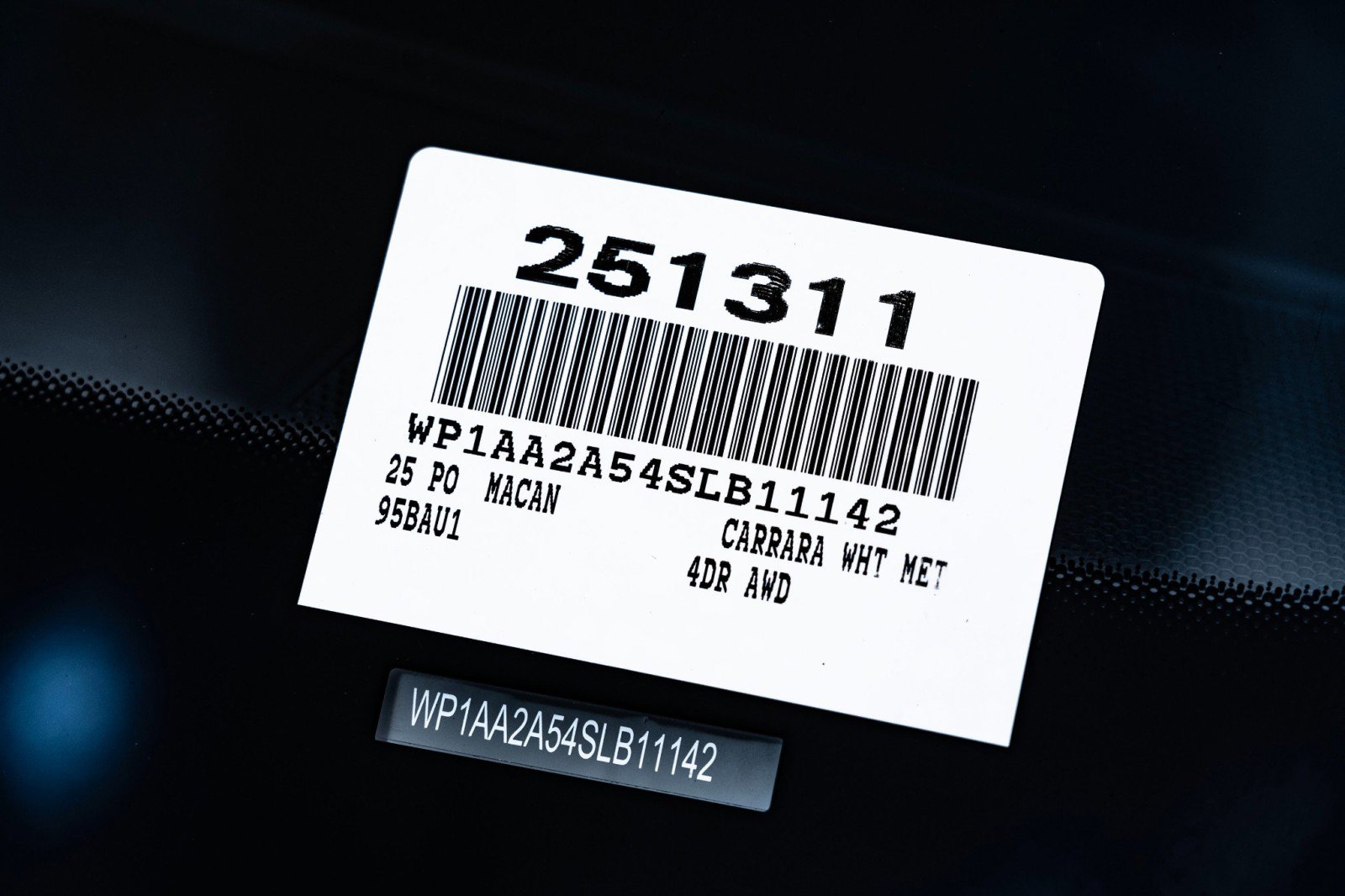 New 2025 Porsche Macan image 30