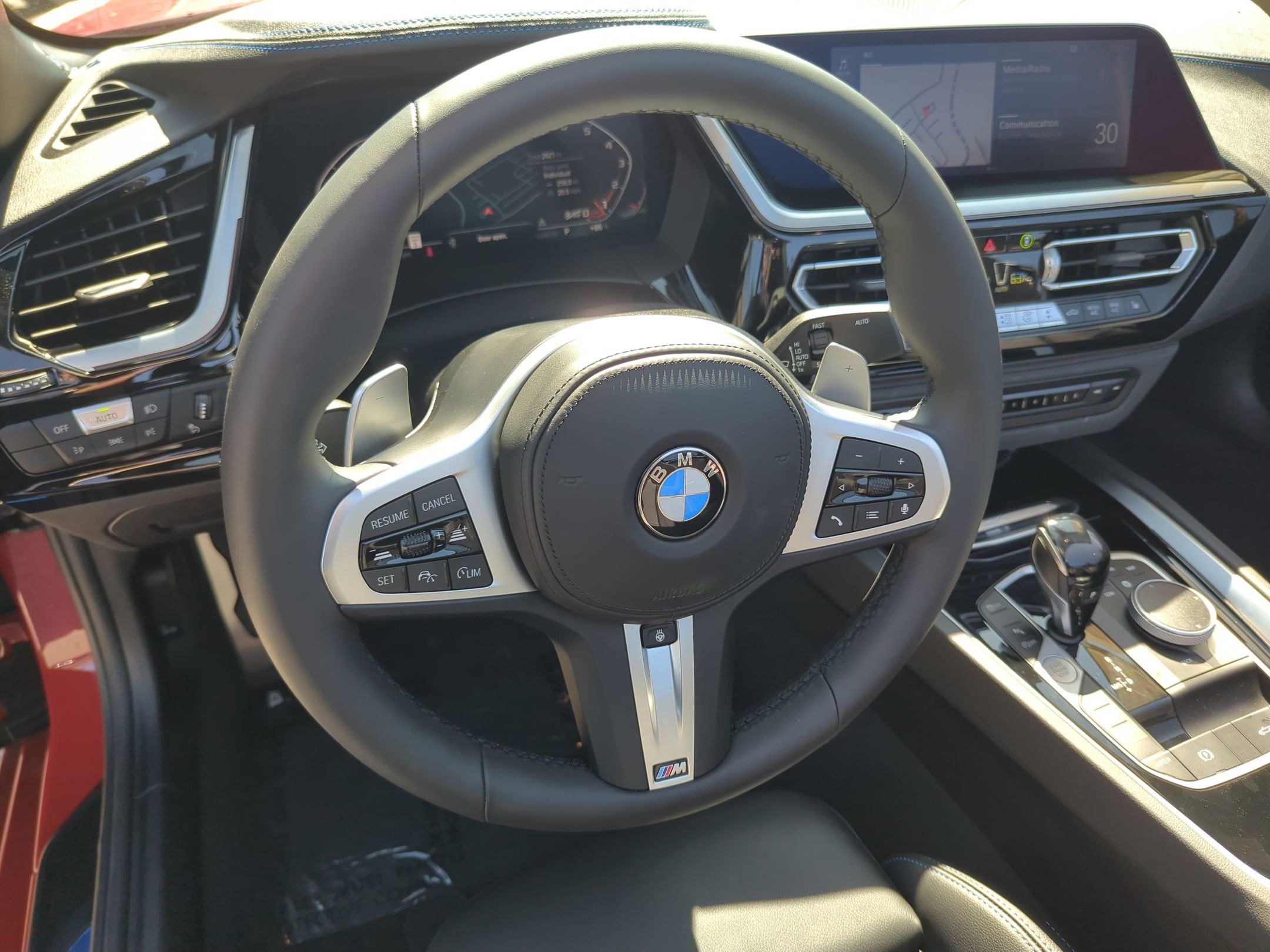 Certified 2024 BMW Z4 M40i w/ Premium Package image 18