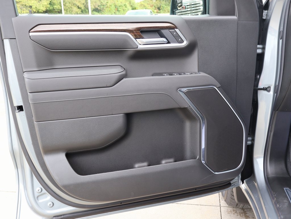 New 2026 GMC Sierra 1500 Elevation image 11