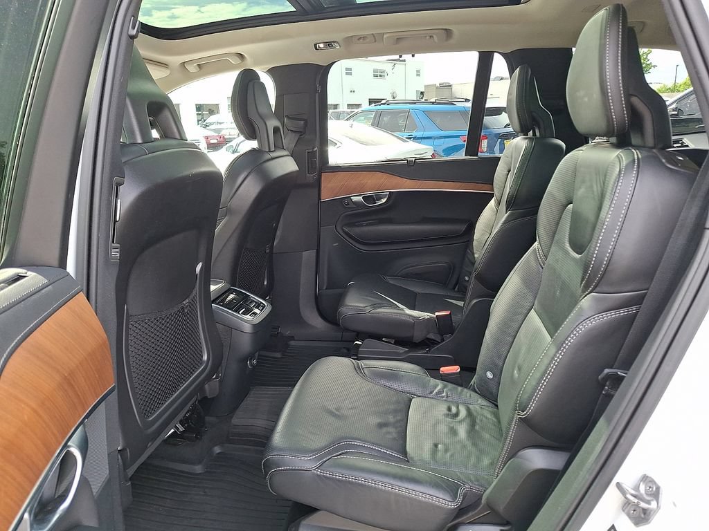 Used 2020 Volvo XC90 T6 Inscription w/ Protection Package Premier AWD/4WD image 13