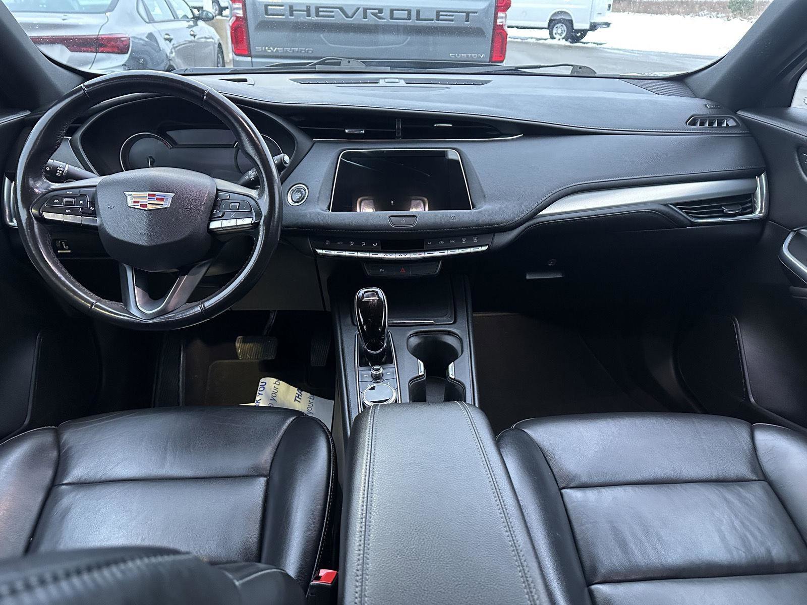 Used 2020 Cadillac XT4 Premium Luxury image 18