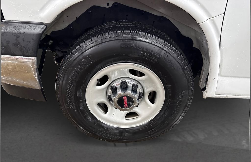 Used 2025 GMC Savana 3500 LT w/ LT Preferred Equipment Group image 12