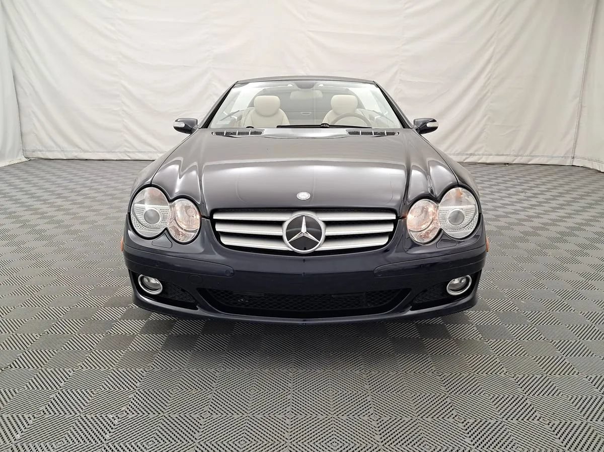 Used 2007 Mercedes-Benz SL 600 image 3