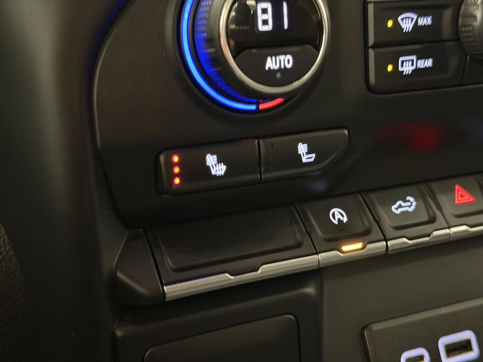 Certified 2019 Chevrolet Silverado 1500 LT w/ All-Star Edition image 49