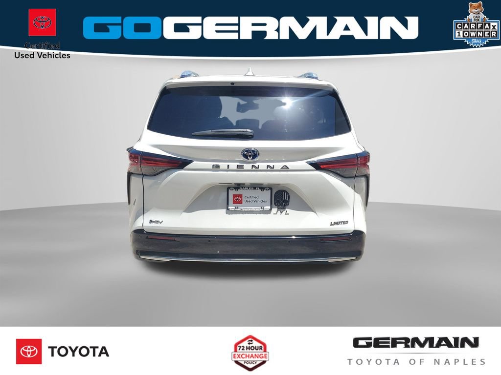 Certified 2025 Toyota Sienna Limited FWD image 10