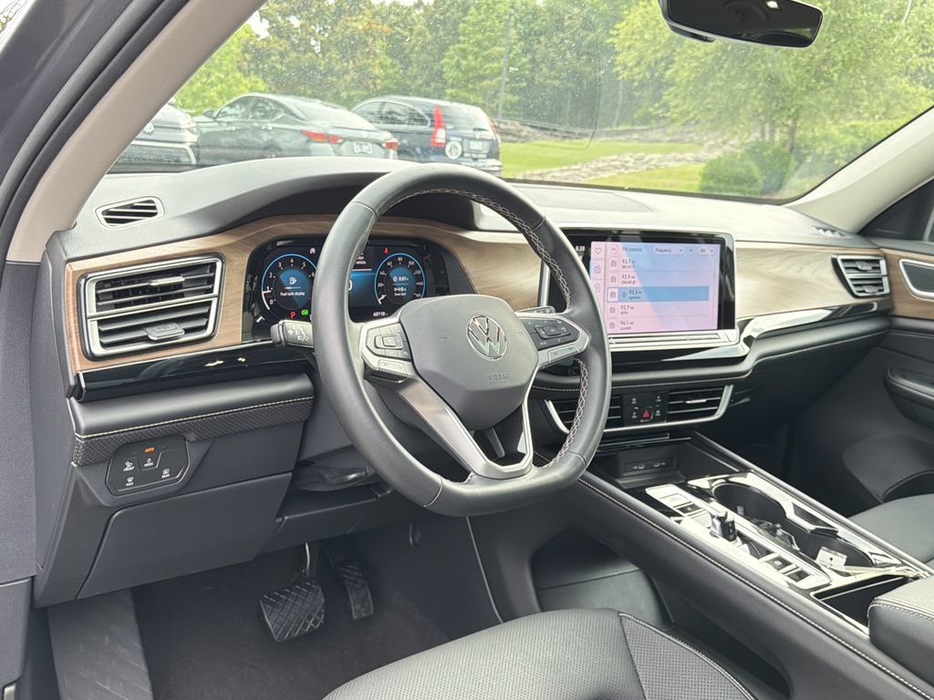 Used 2024 Volkswagen Atlas SE FWD image 10