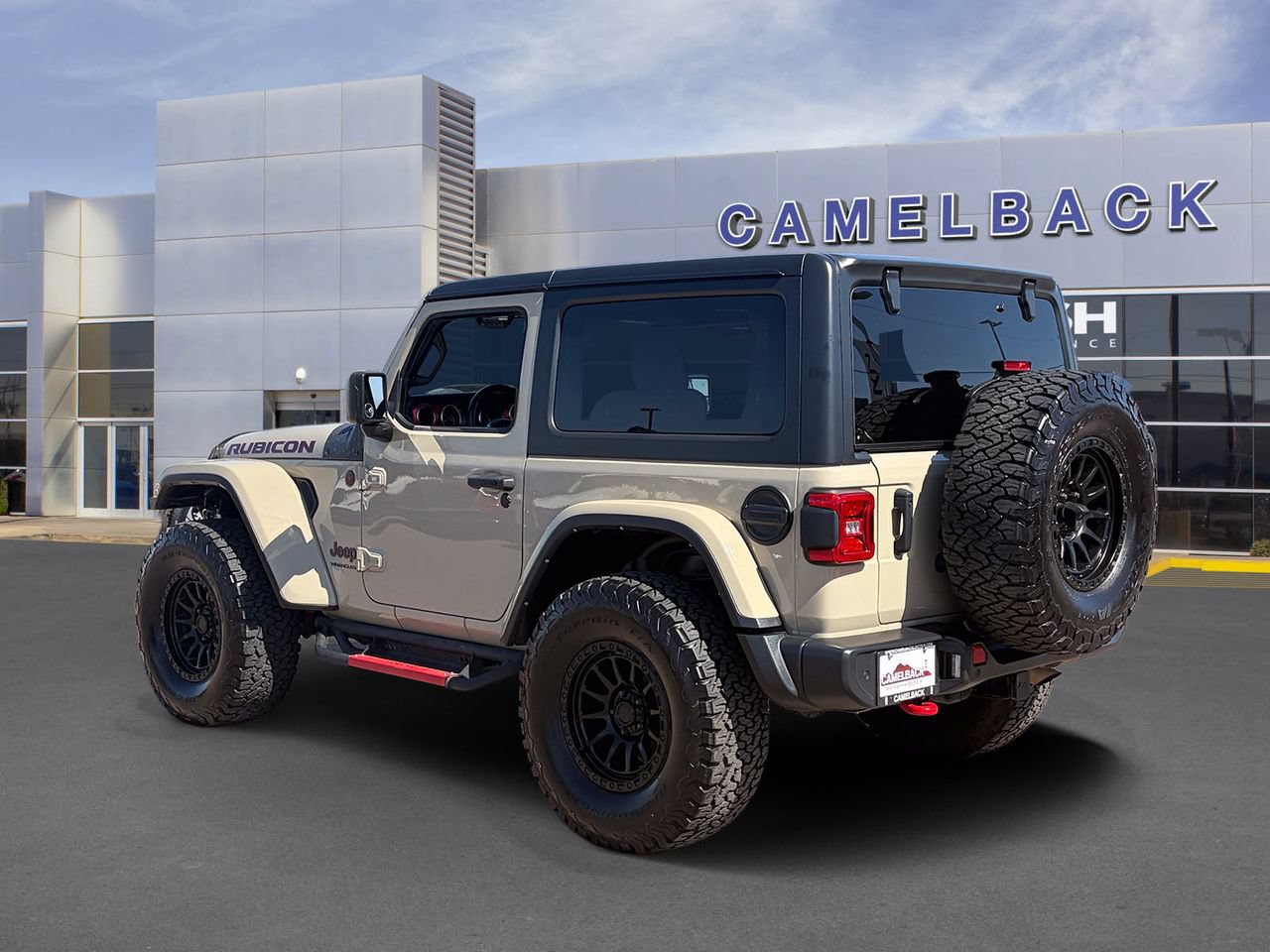 Used 2022 Jeep Wrangler Rubicon w/ LED Lighting Group AWD/4WD image 3