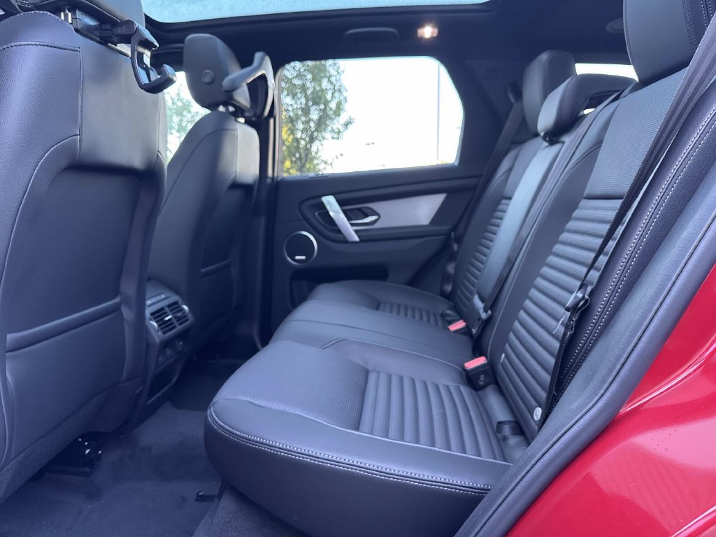 New 2026 Land Rover Discovery Sport Landmark AWD/4WD image 13