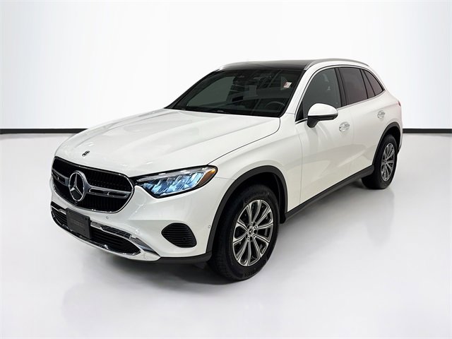 Certified 2025 Mercedes-Benz GLC 300 4MATIC image 1