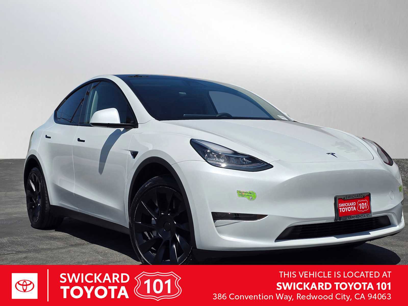 Used 2023 Tesla Model Y AWD image 1