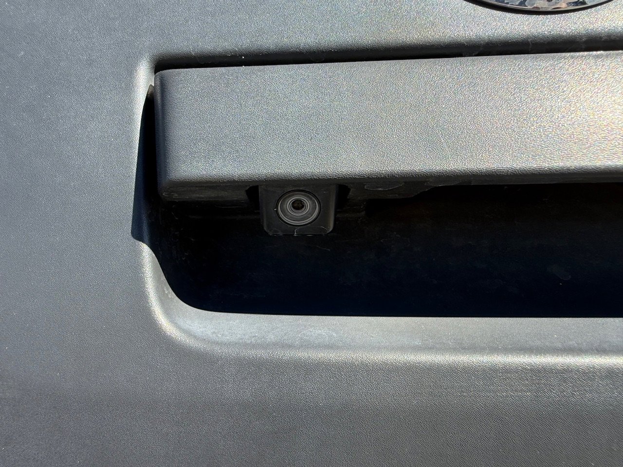 Used 2015 Nissan Frontier PRO-4X image 44