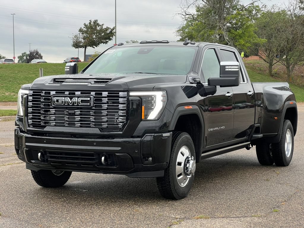New 2026 GMC Sierra 3500 Denali Ultimate AWD/4WD image 44