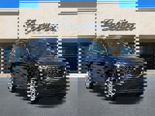 Certified 2023 Cadillac XT4 Luxury w/ Cold Weather Package