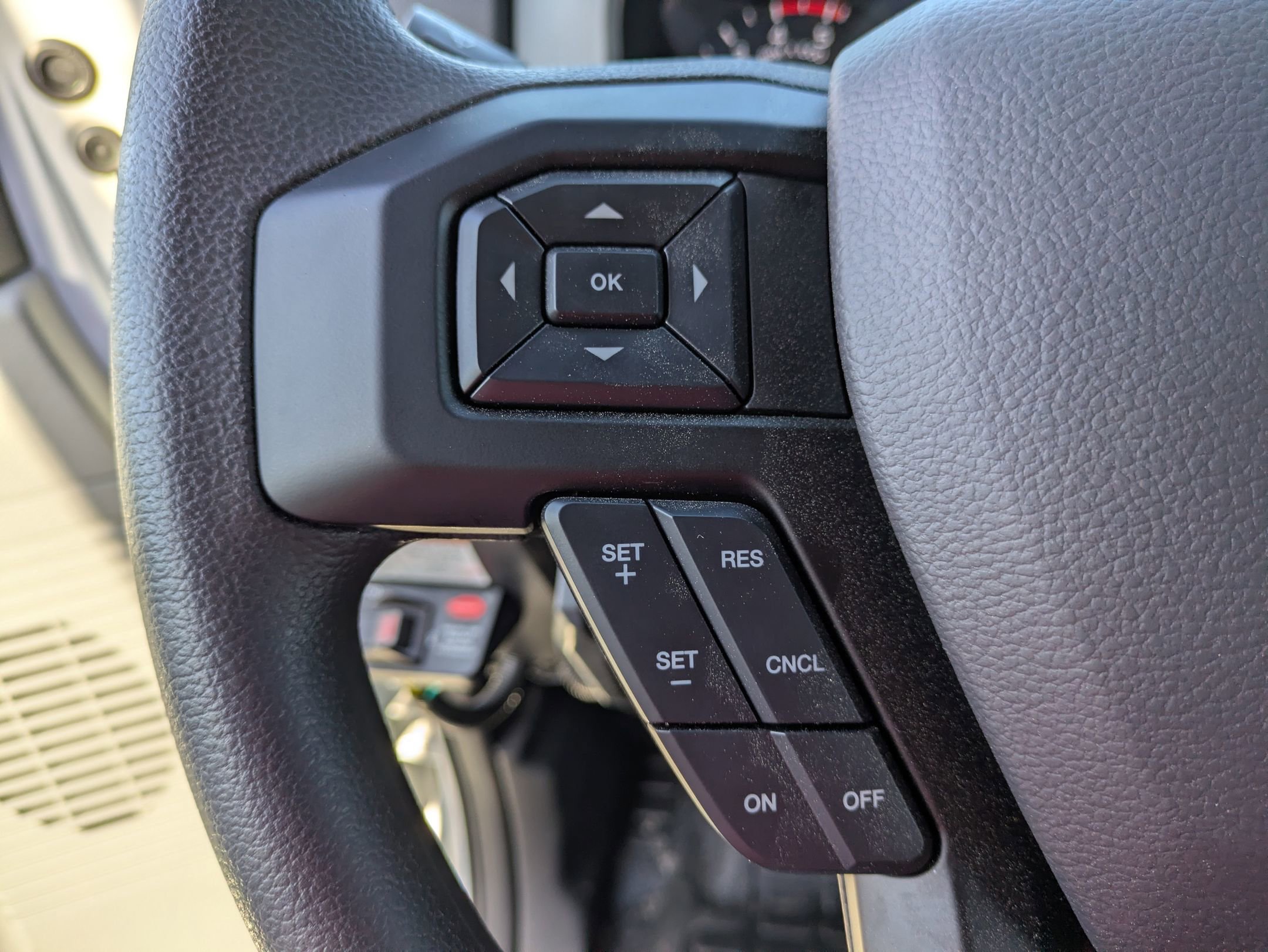 New 2027 Ford F750 2WD Regular Cab Super Duty image 18