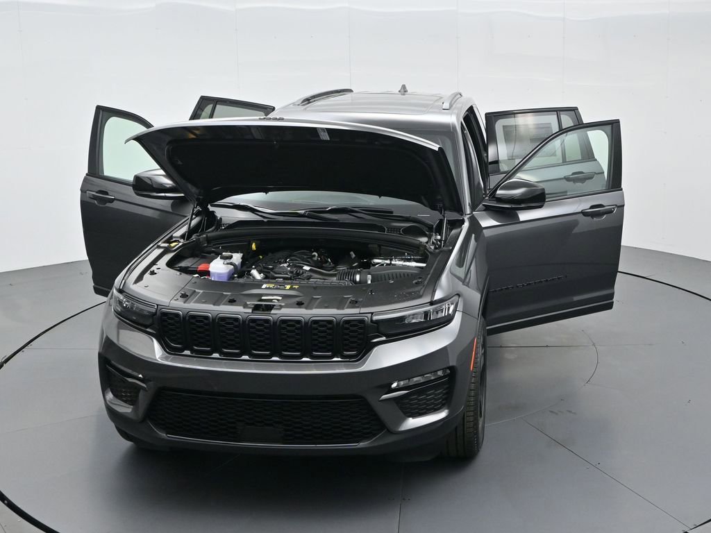 New 2025 Jeep Grand Cherokee Limited image 36