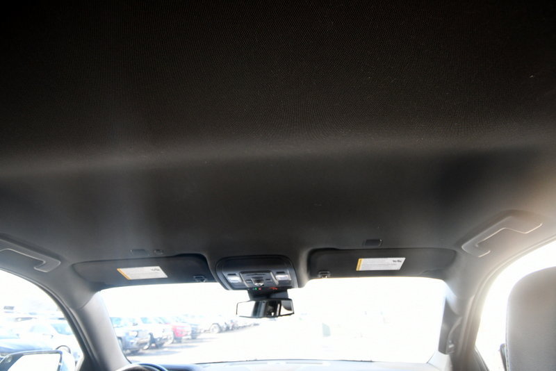 Used 2024 Chevrolet Tahoe Premier AWD/4WD image 15