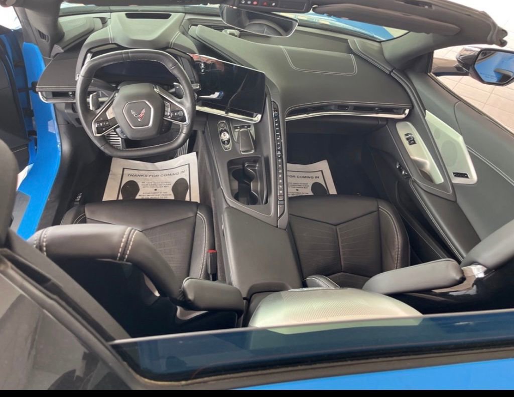 Used 2020 Chevrolet Corvette Stingray Preferred Conv w/ 2LT Preferred Equipment Group RWD image 30