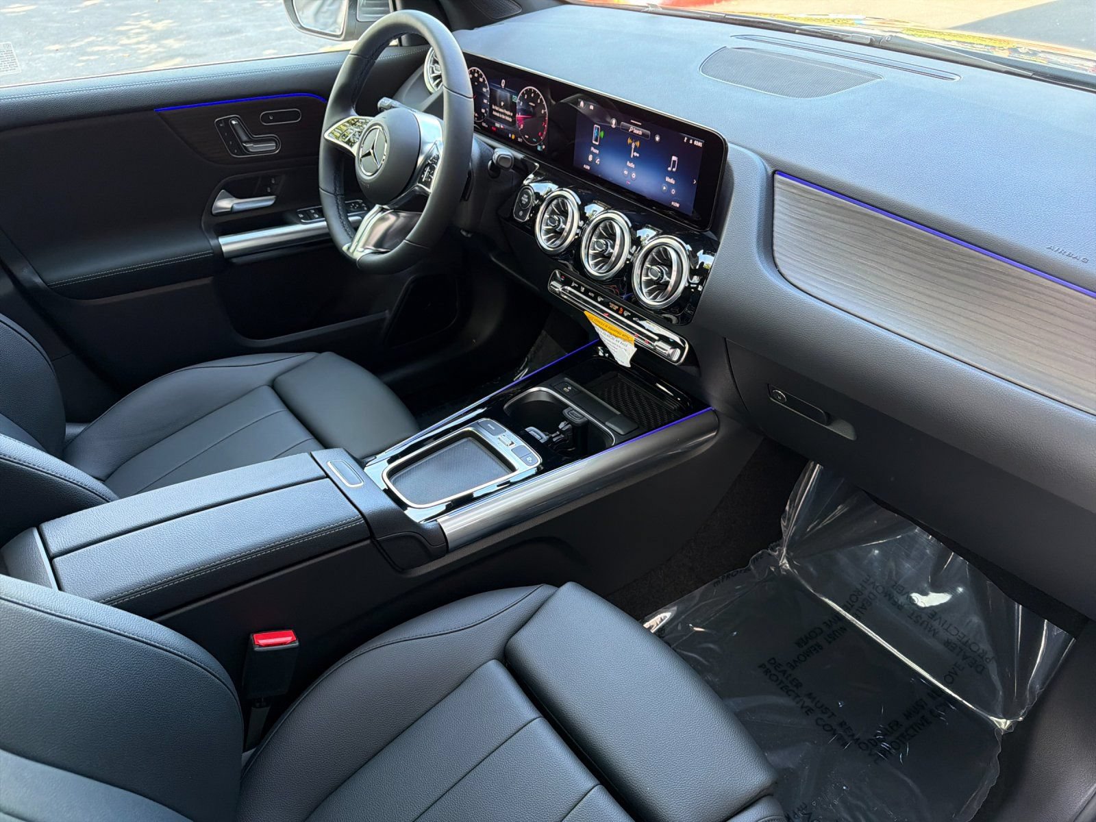 New 2026 Mercedes-Benz GLA 250 4MATIC image 15