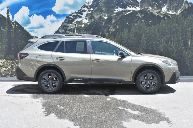 Used 2021 Subaru Outback Onyx Edition XT AWD/4WD image 2